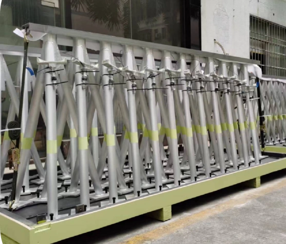 Precision shoring stanchions and structural tooling systems dedicated for Boeing 747 Passenger-to-Freighter (P2F) conversions.